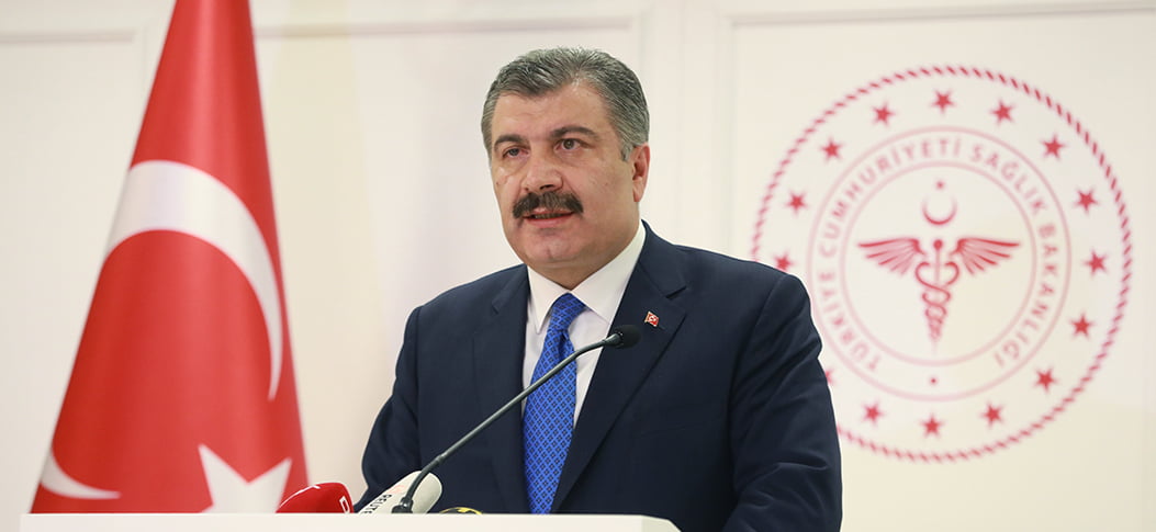 وزير الصحة التركي يصرّح أخيرًا بشأن إعادة فرض حظر التجول في تركيا