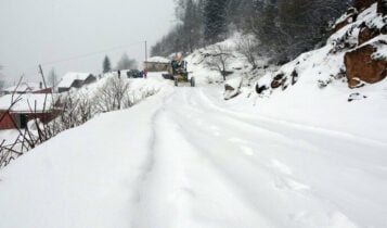 الثلوج في تركيا .