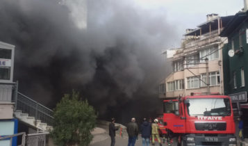 100234 bursa da avm de buyuk yangin once patladi ardindan alevler yukseldi 5fd61b6ad1997