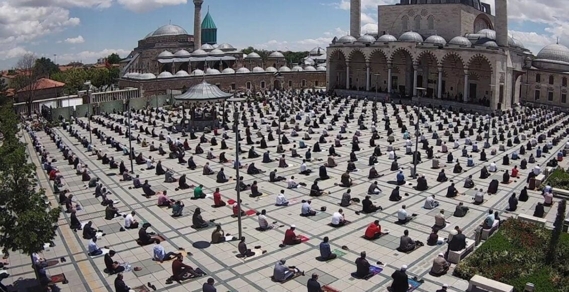الشؤون الدينية التركي تصدر بياناً بشأن صلاة الجمعة