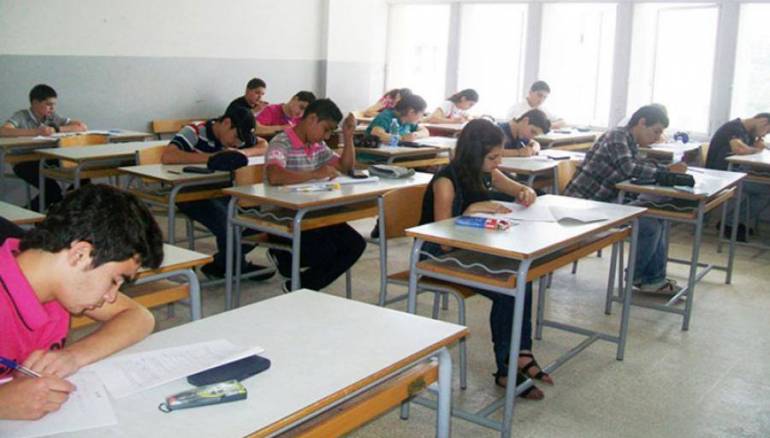 الامتحانات وجهاً لوجه في تركيا