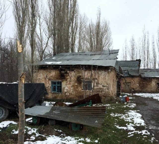 مواطن تركي يذبـ ـح والده