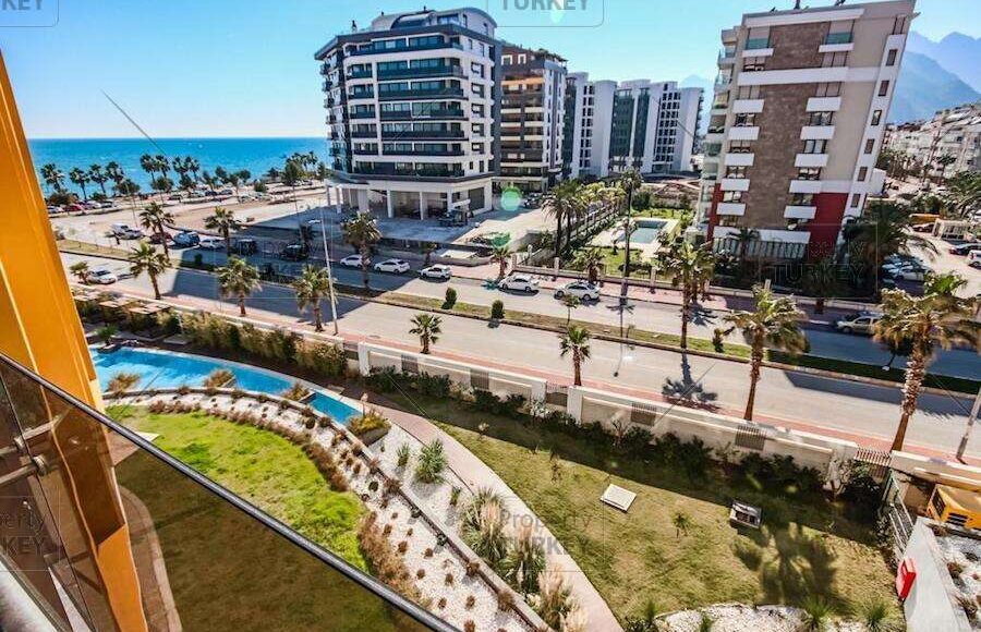 الروس يتهافتون على شراء المنازل في ولاية أنطاليا