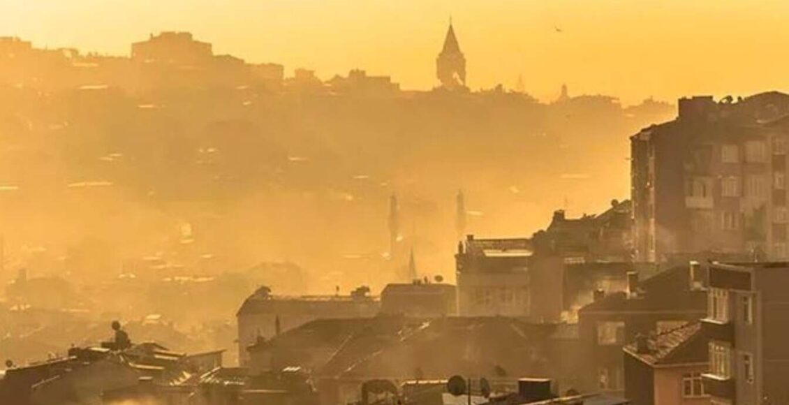 الأرصاد الجوية التركية تحذر المواطنين من عاصفة غبارية في اسطنبول