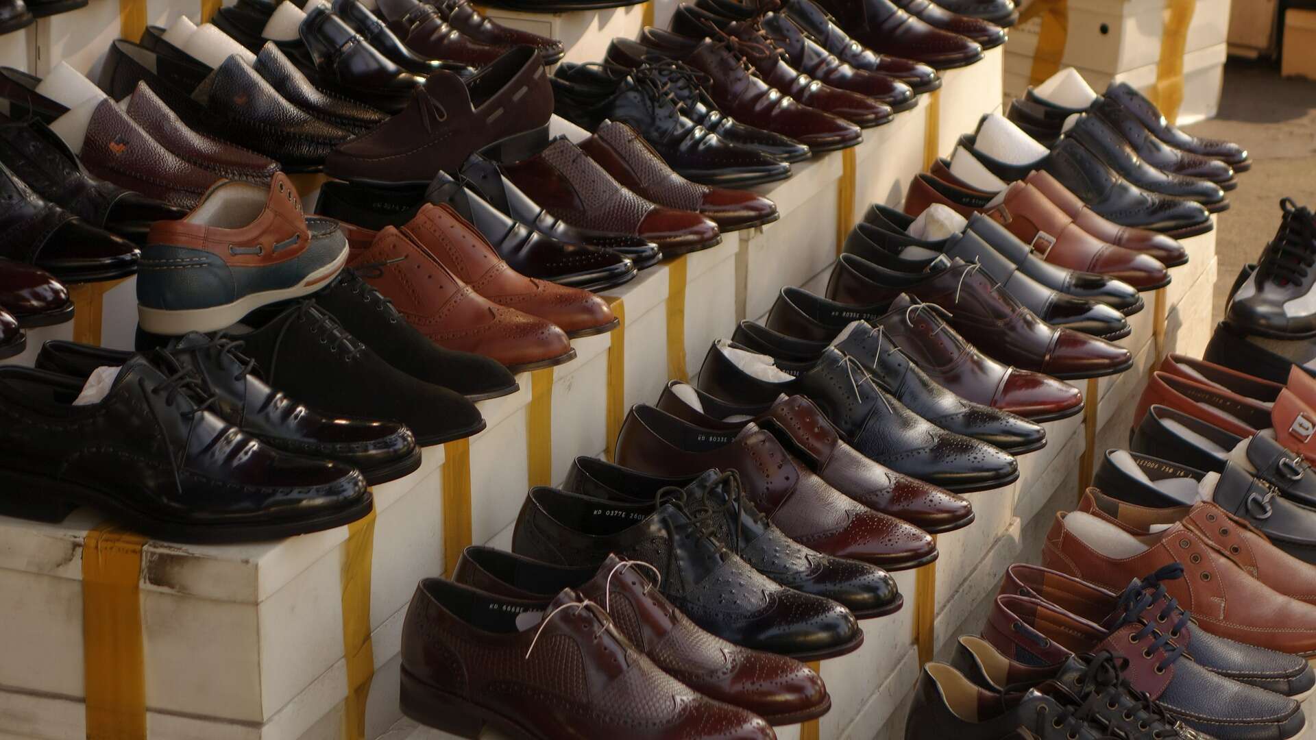 إنشاء منطقة صناعية متخصصة في صناعة الأحذية في غازي عنتاب