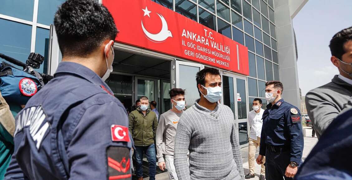 أسباب ترحيل الأجانب من تركيا