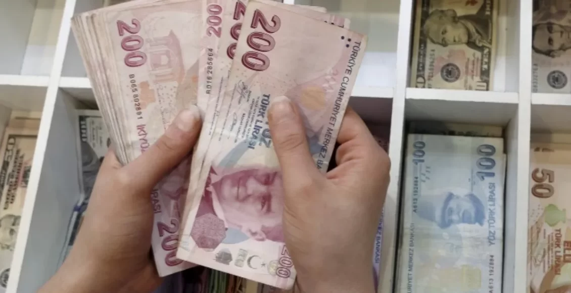 مساعدة مالية بقيمة 5000 ليرة تركية