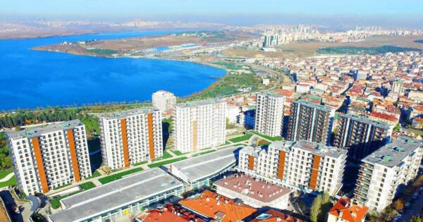 كوتشوك تشيكميجه - إسطنبول - أكبر المناطق التركية من حيث عدد السكان