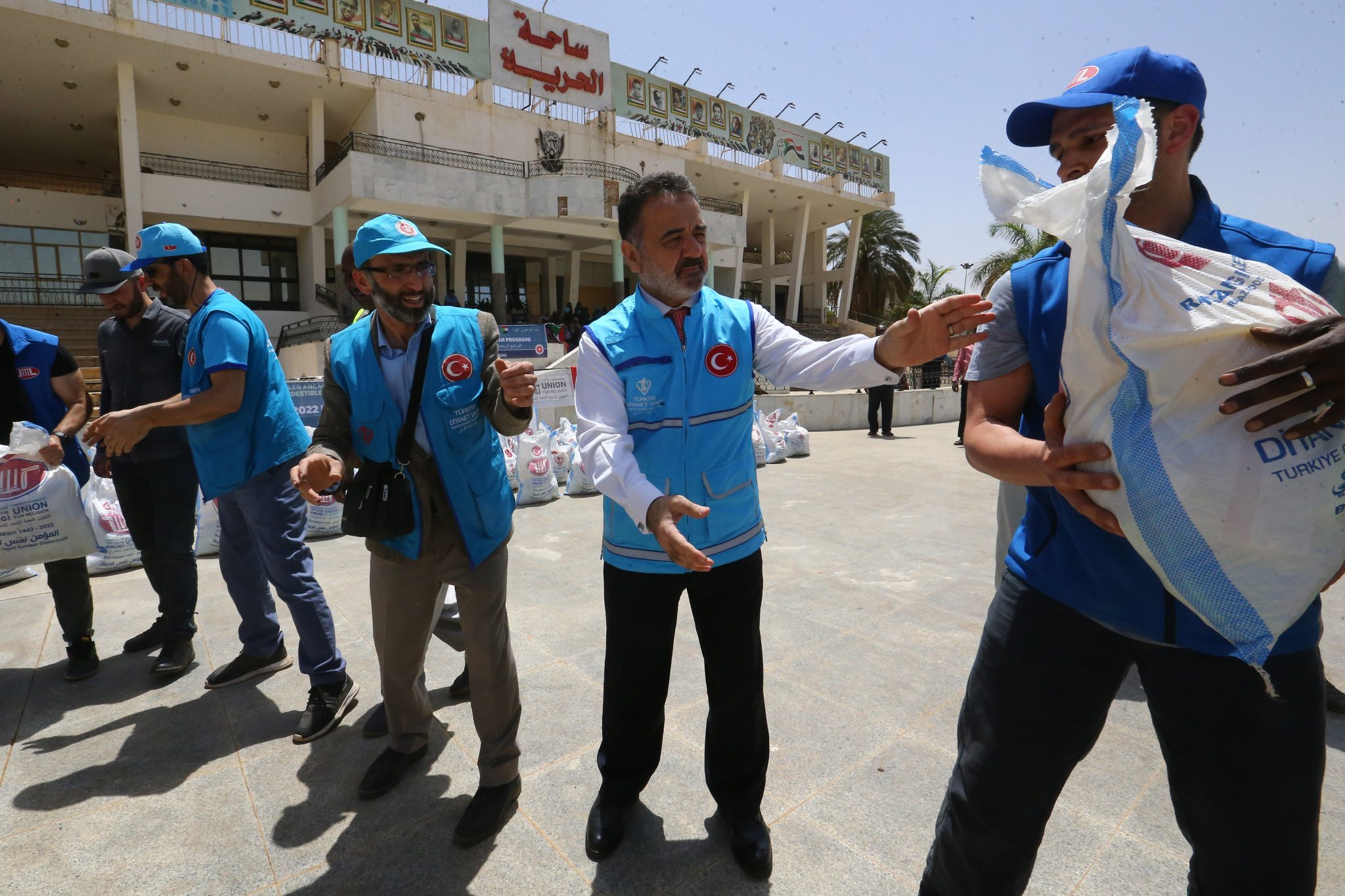 التسجيل على مساعدات رمضان في اسطنبول