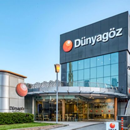 مدخل بناء مستشفى دنيا العيون الخاص (Özel Dünyagöz Hastanesi) في غازي عنتاب