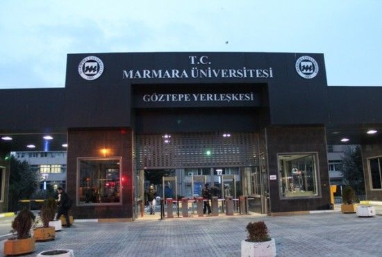 واجهة بناء جامعة مرمرة (Marmara University)