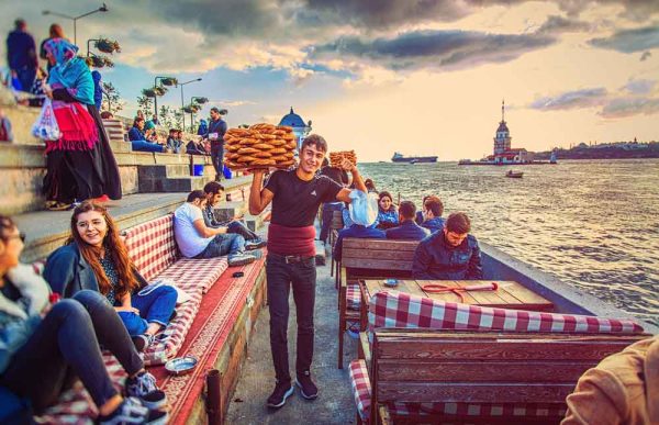 شاطئ منطقة أوسكودار (Üsküdar) في اسطنبول