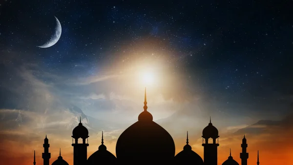 تعبيرية - جامع وهلال شهر رمضان 2025