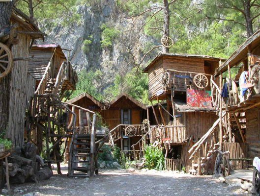 قرية أوليمبوس (Olympos) في انطاليا